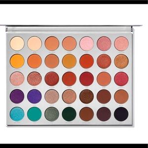 Jaclyn Hill Morphe Eyeshadow Palette Vol. 1